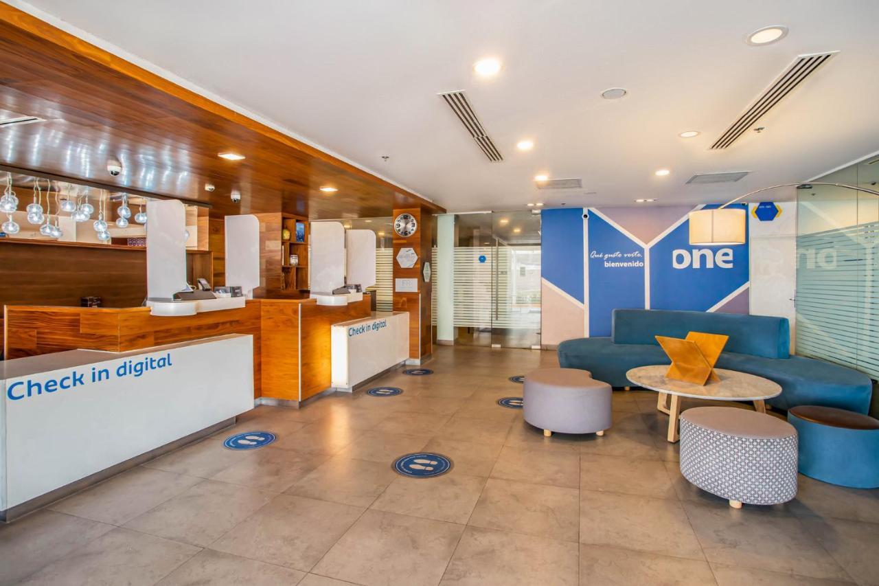 One Saltillo Aeropuerto Exteriör bild